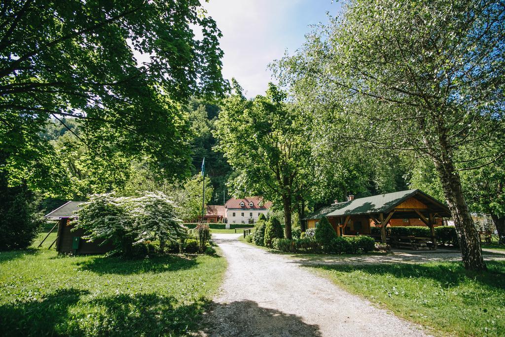 Pocitniska Hiska Pod Skalco Villa Kamnik Buitenkant foto