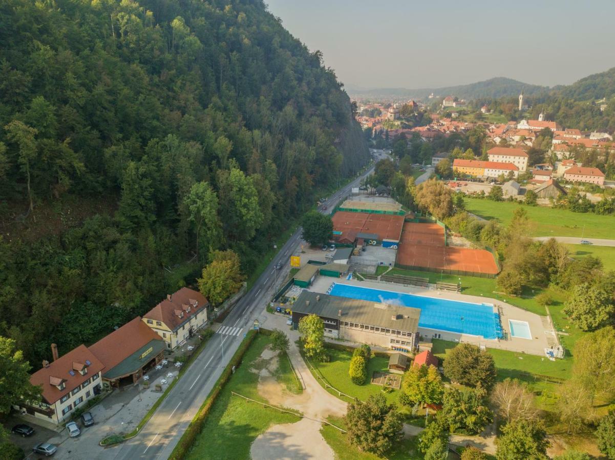 Pocitniska Hiska Pod Skalco Villa Kamnik Buitenkant foto